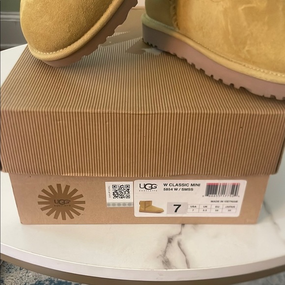 UGG Kids Classic Mini Boots - Tan